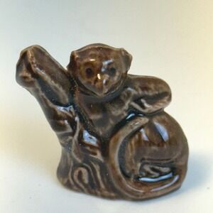 Wade Whimsies Langur Series 6 Red Rose Tea Brown Glazed Porcelain Miniature
